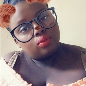 Meet your Posher, Brielle